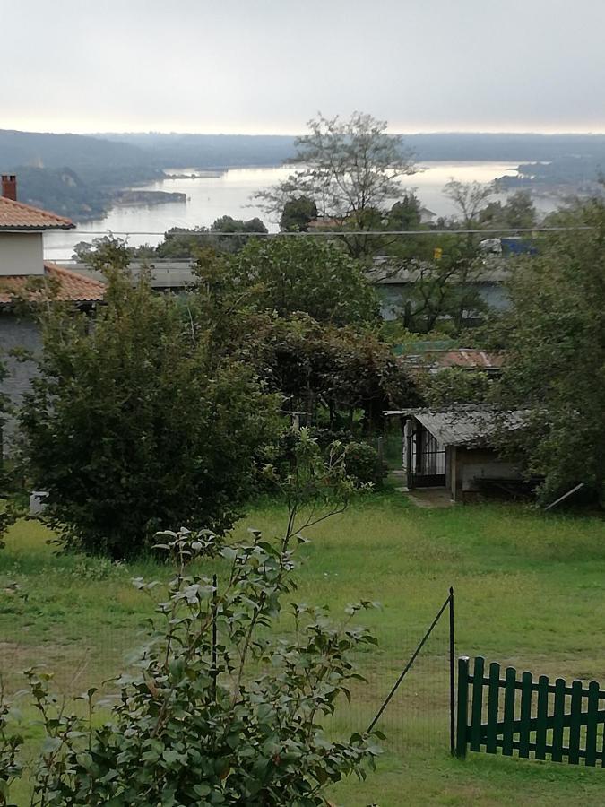 Casale Cadeloro Villa Nebbiuno Buitenkant foto
