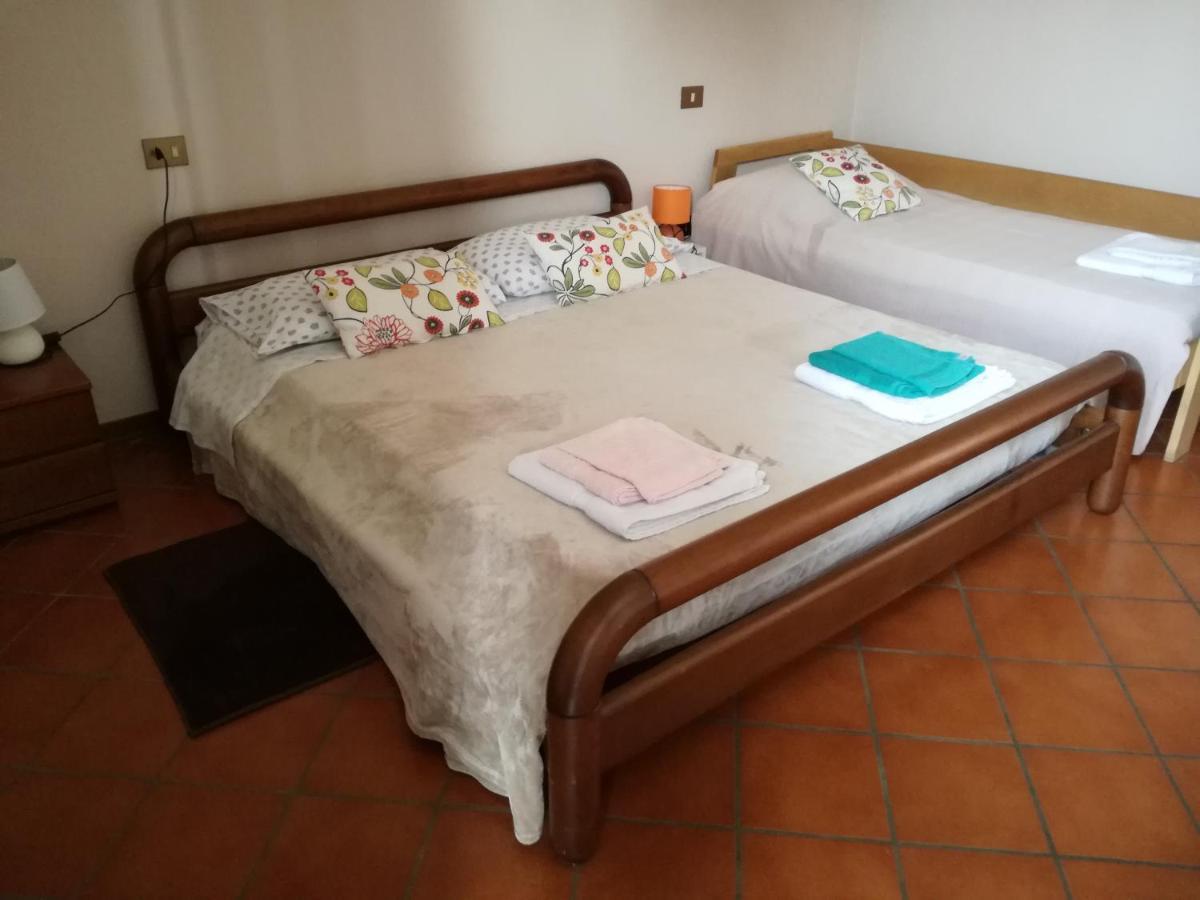 Casale Cadeloro Villa Nebbiuno Buitenkant foto