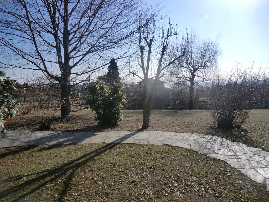 Casale Cadeloro Villa Nebbiuno Buitenkant foto