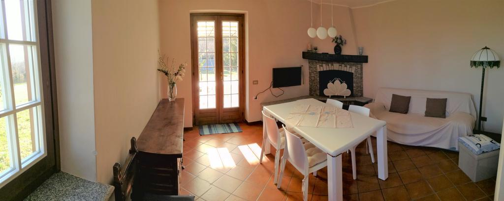 Casale Cadeloro Villa Nebbiuno Buitenkant foto
