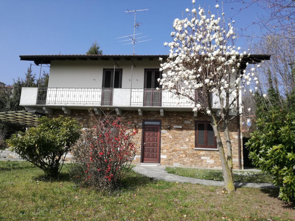 Casale Cadeloro Villa Nebbiuno Buitenkant foto