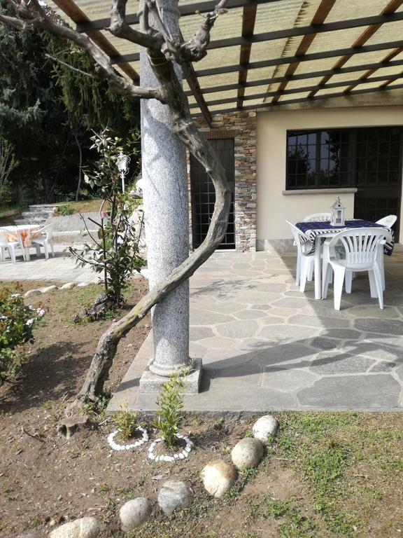 Casale Cadeloro Villa Nebbiuno Buitenkant foto
