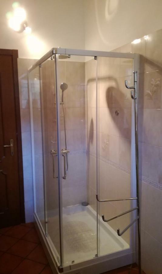 Casale Cadeloro Villa Nebbiuno Buitenkant foto